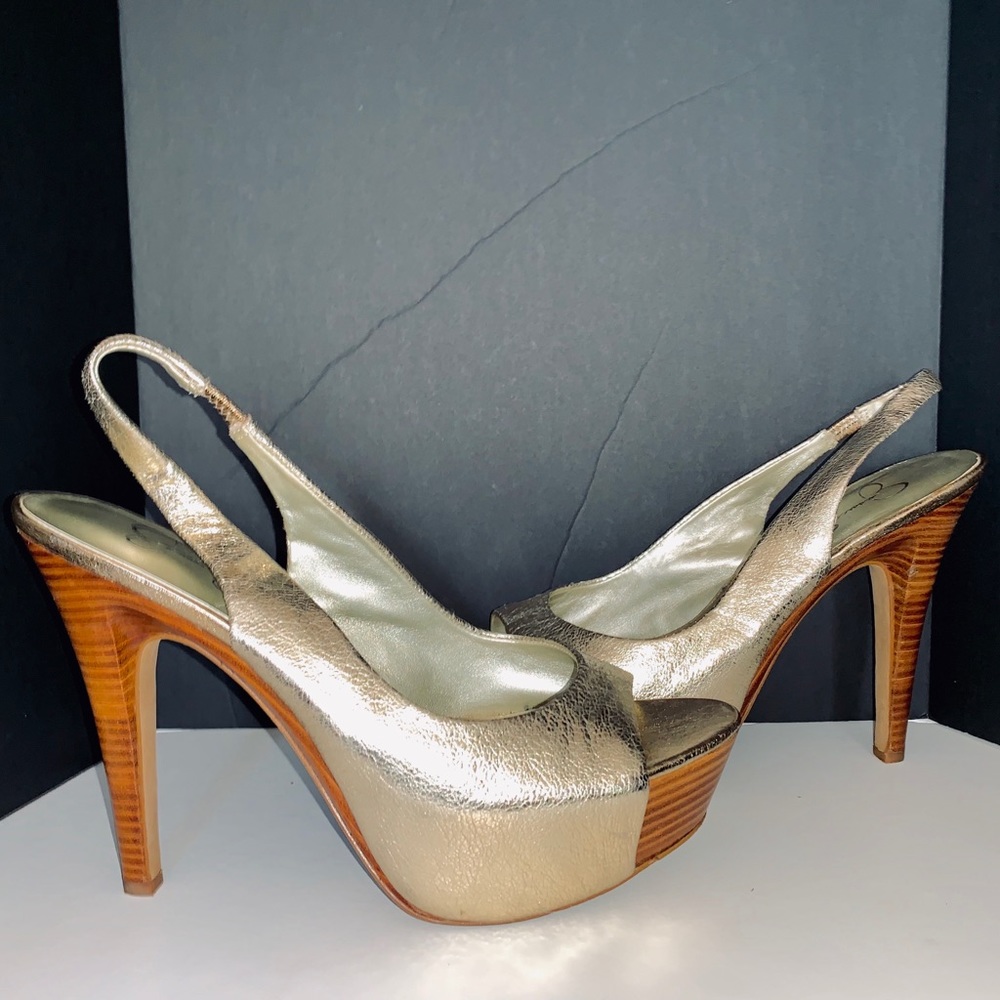 Metallic gold Jessica Simpson heels